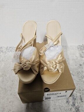 NWOT Coutgo Satin Like Knot Strappy Sandals in Rose Gold